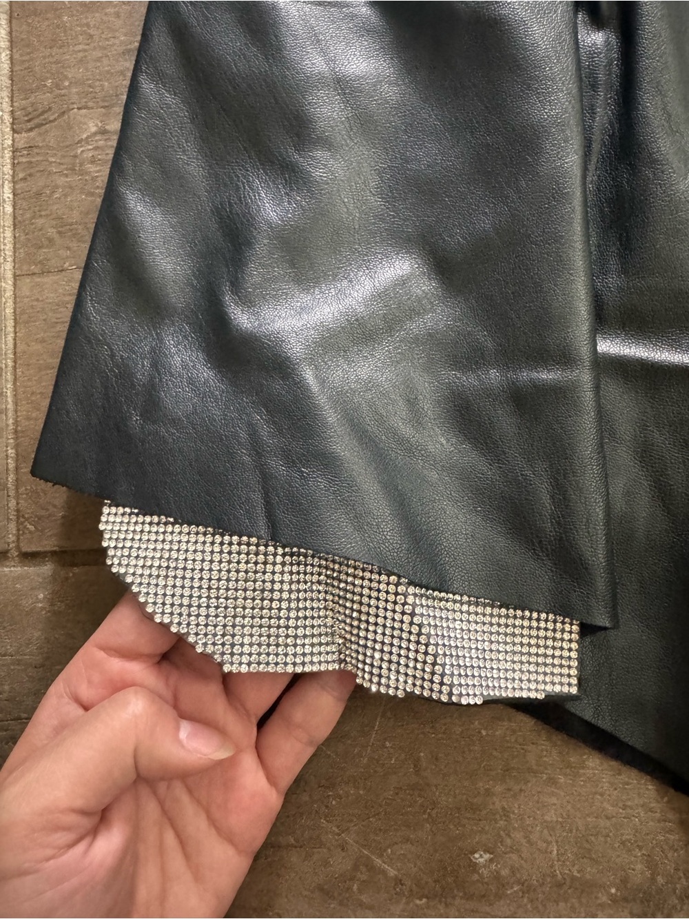 Hot & Delicious Black Faux Leather High-Waist Shorts with Rhinestone Hem, Sz L - Picture 2 of 8